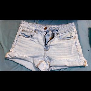American eagle shorts size 8 excellent condition